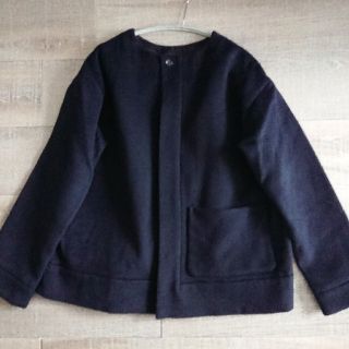 アイ(i)のtenne handcrafted modern*バックトゥフロントプルオーバー(ノーカラージャケット)