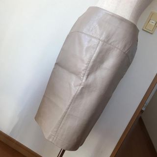 ザラ(ZARA)のZARA BASIC フェイクレザースカートS(ひざ丈スカート)