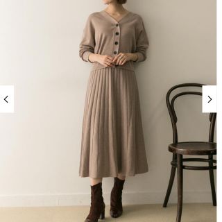 アーバンリサーチ(URBAN RESEARCH)のニットセットアップ【BEIGE】未使用タグ付き(セット/コーデ)