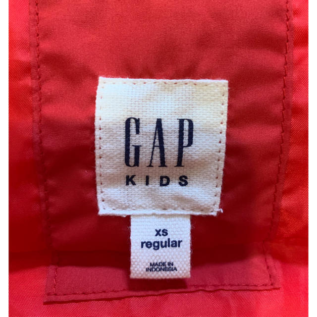 GAP Kids(ギャップキッズ)の幼児　ダウンベスト　GAP KIDS キッズ/ベビー/マタニティのキッズ服男の子用(90cm~)(ジャケット/上着)の商品写真