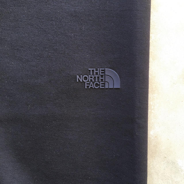 THE NORTH FACE(ザノースフェイス)の【新品】 ノースフェイス メンズ  スウェットパンツ Mサイズ ブラック メンズのパンツ(その他)の商品写真
