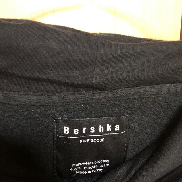 Bershka(ベルシュカ)のパーカー　メンズ メンズのトップス(パーカー)の商品写真