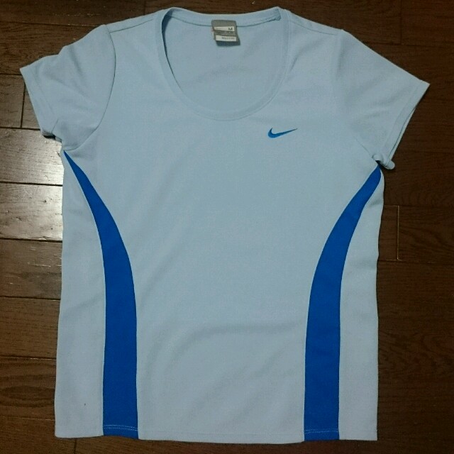 NIKE(ナイキ)のかこさま☆専用 レディースのトップス(Tシャツ(半袖/袖なし))の商品写真