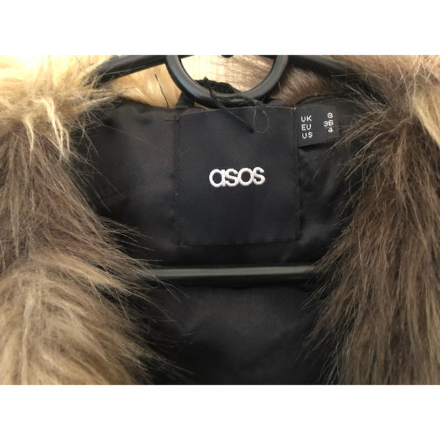 asos(エイソス)のASOS ファーベスト レディースのジャケット/アウター(毛皮/ファーコート)の商品写真