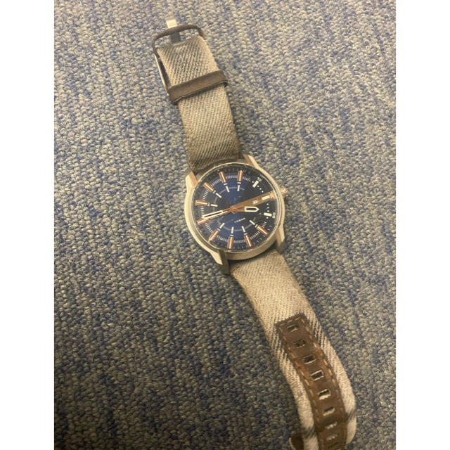 DIESEL(ディーゼル)のDIESEL 腕時計　ジャンク メンズの時計(腕時計(アナログ))の商品写真