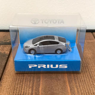 早い者勝ち！トヨタ プリウス PRIUS キーホルダー ミニカー(ミニカー)