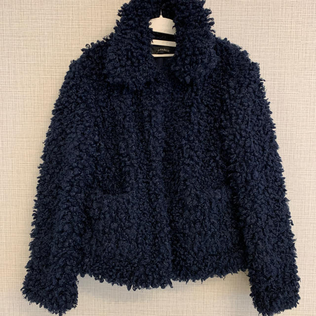 ZARA(ザラ)のZARA  プードルファーアウター レディースのジャケット/アウター(毛皮/ファーコート)の商品写真
