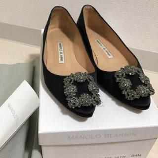 マノロブラニク(MANOLO BLAHNIK)のManolo Blahnik  Hangisiサテンパンプス ブラック(ハイヒール/パンプス)