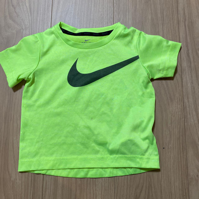 NIKE(ナイキ)のNIKE DRIFITティーシャツ　 キッズ/ベビー/マタニティのキッズ服男の子用(90cm~)(Tシャツ/カットソー)の商品写真