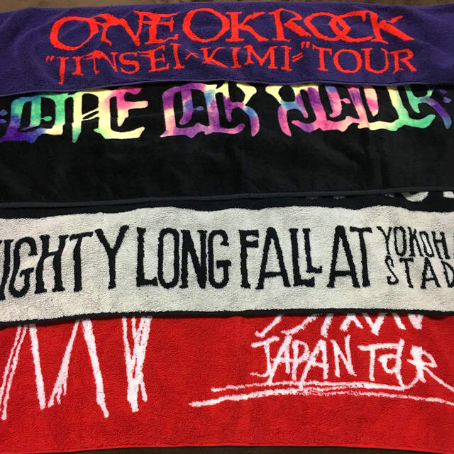 ONE OK ROCK(ワンオクロック)のONE OK ROCK タオル 4枚セット エンタメ/ホビーのタレントグッズ(ミュージシャン)の商品写真