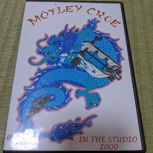 Motley Crue モトリークルー NEW TATTOOレコーディングDVD エンタメ/ホビーのDVD/ブルーレイ(ミュージック)の商品写真