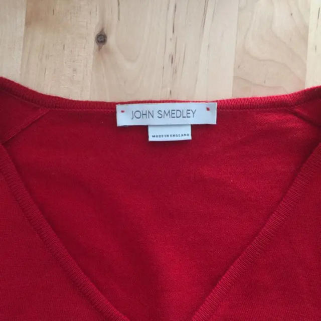 JOHN SMEDLEY(ジョンスメドレー)のJOHN SMEDLEY Vネックニット レディースのトップス(ニット/セーター)の商品写真