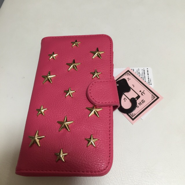 しまむら(シマムラ)のiPhone6S✨ジミーチュウ風ケース スマホ/家電/カメラのスマホアクセサリー(モバイルケース/カバー)の商品写真