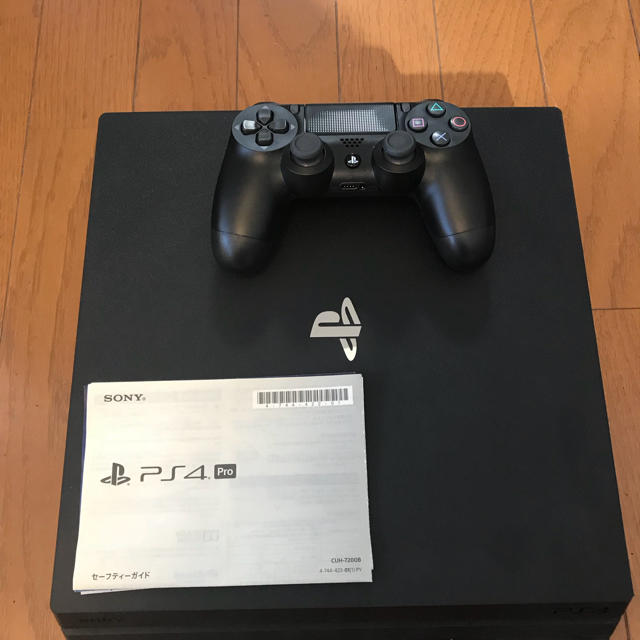 PS4Pro ジェット・ブラック 1TB  CUH-7200BB01ゲームソフト/ゲーム機本体