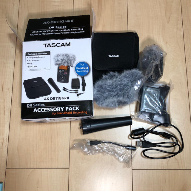 TASCAM DR-40VERSION2 ＋アクセサリーパック 楽器のレコーディング/PA機器(その他)の商品写真