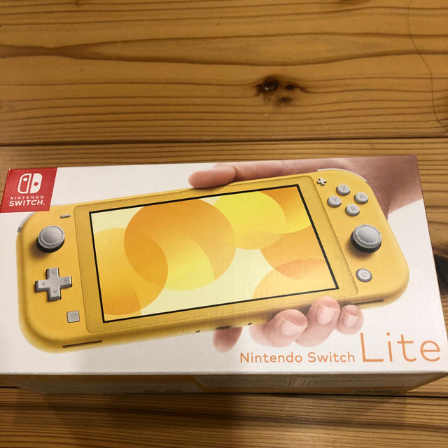 Nintendo Switch Lite イエロー