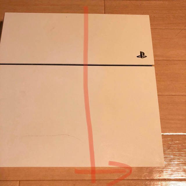 PlayStation4(プレイステーション4)のPlayStation4 箱無し 動作確認済み ホワイト エンタメ/ホビーのゲームソフト/ゲーム機本体(家庭用ゲーム機本体)の商品写真