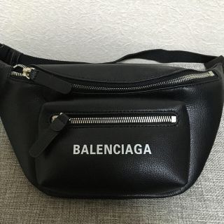 バレンシアガバッグ(BALENCIAGA BAG)のBALENCIAGA ボディバッグ(ボディーバッグ)