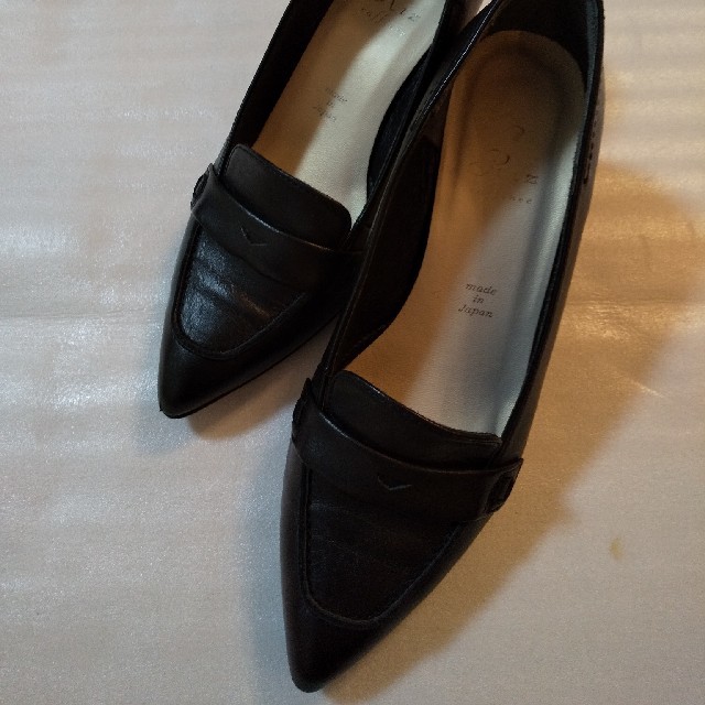 DIANA(ダイアナ)の黒パンプス レディースの靴/シューズ(ハイヒール/パンプス)の商品写真