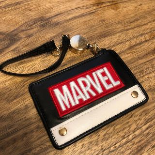 マーベル(MARVEL)のマーベル★リール付きパスケース(パスケース/IDカードホルダー)