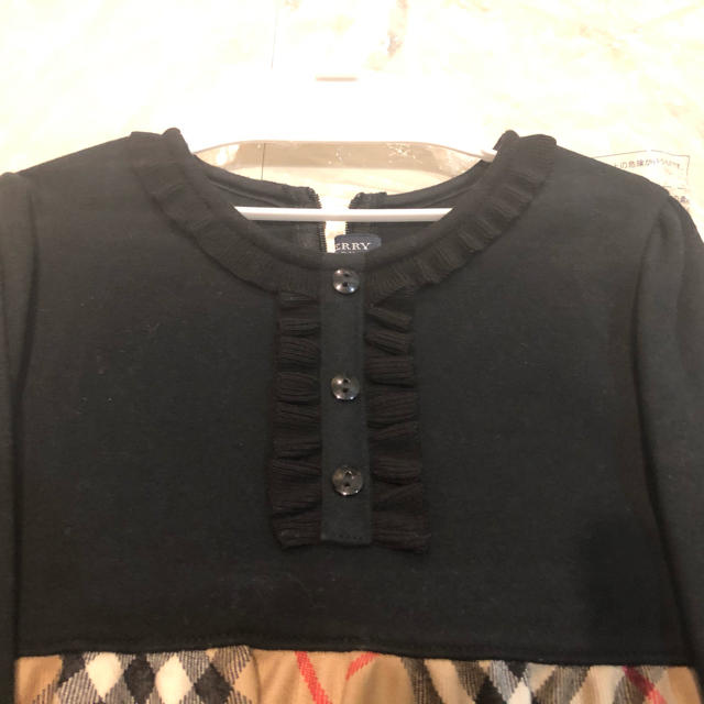 BURBERRY(バーバリー)のAyaka様専用です キッズ/ベビー/マタニティのキッズ服女の子用(90cm~)(ワンピース)の商品写真