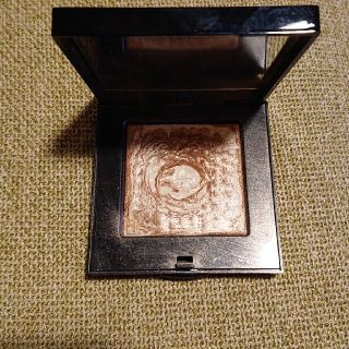 ボビイブラウン(BOBBI BROWN)のボビイブラウン ハイライティングパウダー ピンクグロウ(フェイスパウダー)