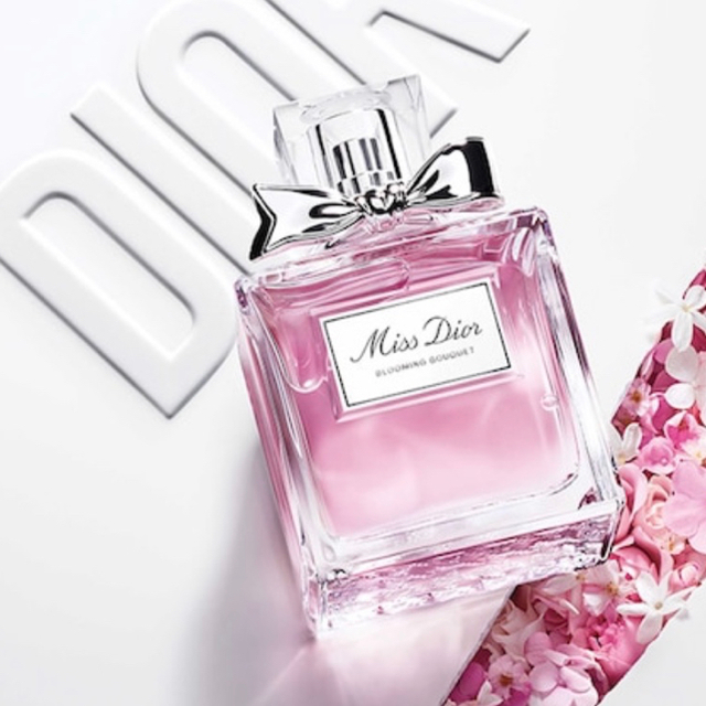 Christian Dior(クリスチャンディオール)のpeco様専用 2個 コスメ/美容の香水(香水(女性用))の商品写真