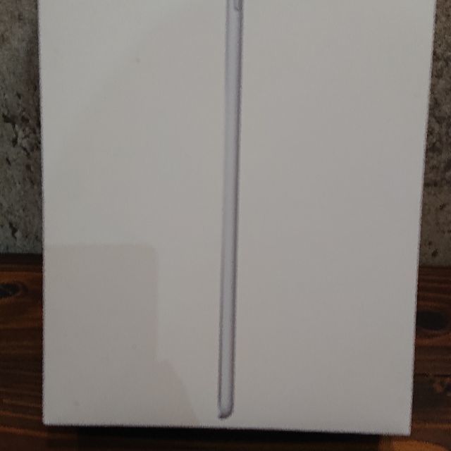 iPad 6th 第6世代 32GB  Wi-Fi Cellularモデル