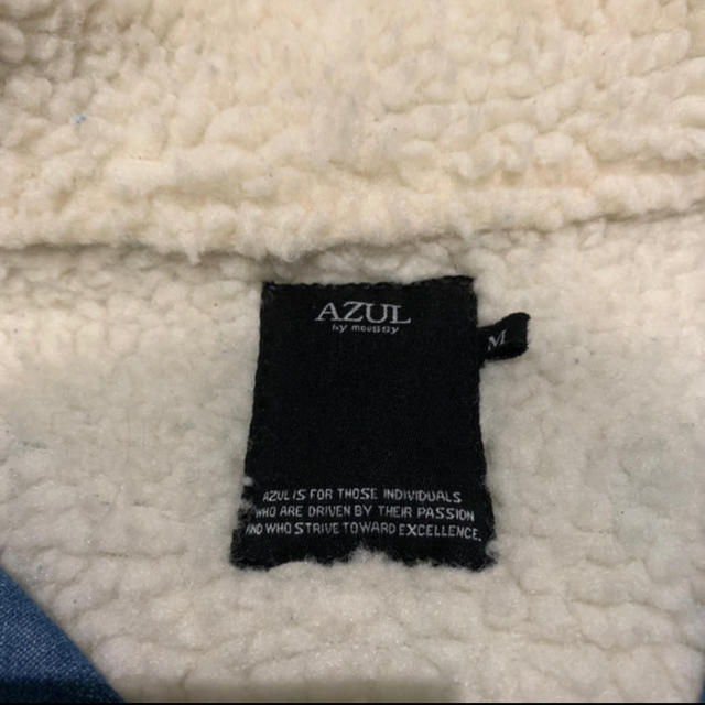 AZUL by moussy(アズールバイマウジー)の美品　AZUL by moussy デニムボアダウンベスト レディースのジャケット/アウター(ダウンベスト)の商品写真