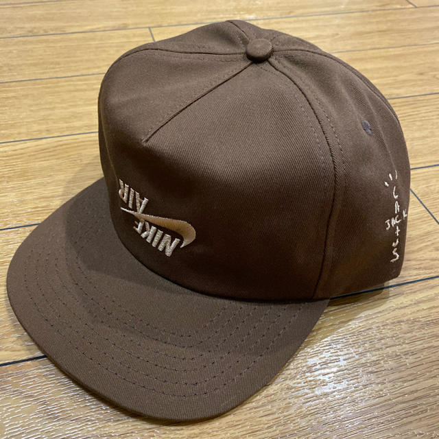 【美品】travis scott cap Nike スウッシュ