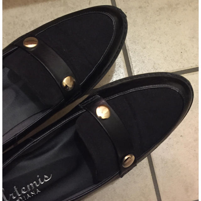 DIANA(ダイアナ)のアルテミス ダイアナ パンプス ローファー ブラック 黒 23 レディースの靴/シューズ(ローファー/革靴)の商品写真