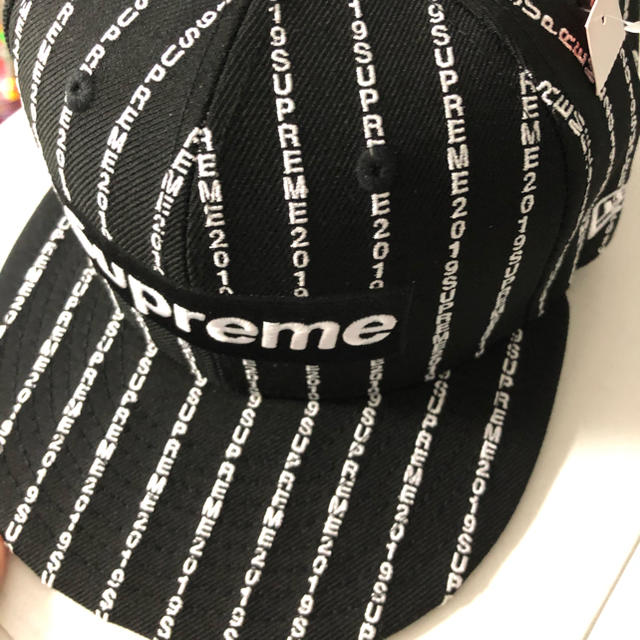 supreme text stripe new era ニューエラ 黒　75/8