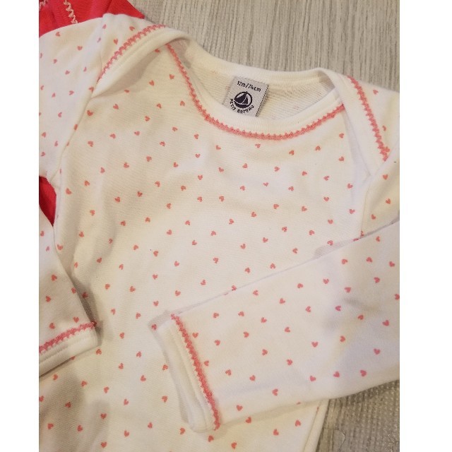 PETIT BATEAU(プチバトー)のPETIT BATEAU プチバトー 長袖ボディー セット 12M 74㌢ キッズ/ベビー/マタニティのベビー服(~85cm)(ロンパース)の商品写真