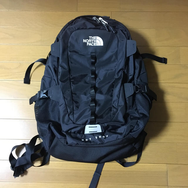 THE NORTH FACE