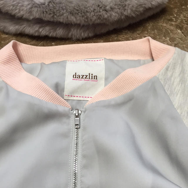 dazzlin(ダズリン)のダズリン✨ブルゾン レディースのジャケット/アウター(ノーカラージャケット)の商品写真