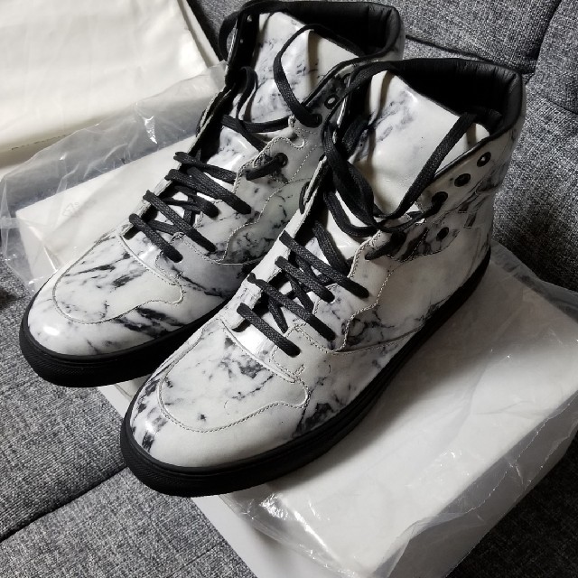 BALENCIAGA バレンシアガ マーブル柄 ハイカットスニーカー412347