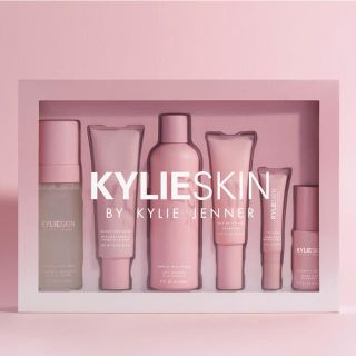 カイリーコスメティックス(Kylie Cosmetics)のkylie skin⭐︎カイリースキン⭐︎フルセット(化粧水/ローション)