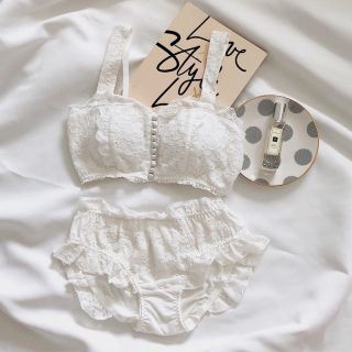 カスタネ(Kastane)のBelle 17kg cotton fril bra(ブラ)