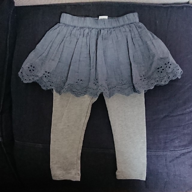 babyGAP(ベビーギャップ)のbaby GAP 80 レギンス付き スカート キッズ/ベビー/マタニティのベビー服(~85cm)(パンツ)の商品写真