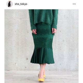 【未使用美品】SHE tokyo スカート(ひざ丈スカート)