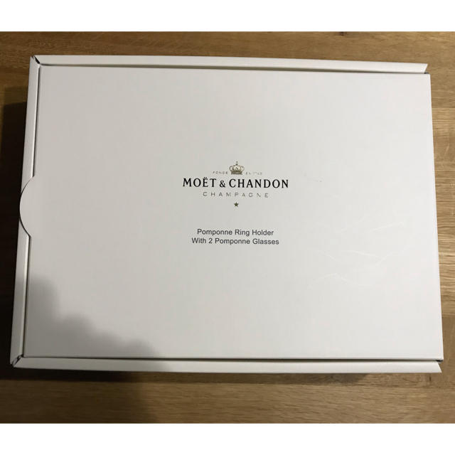 MOËT & CHANDON(モエエシャンドン)のモエ・エ・シャンドン非売品グラス 食品/飲料/酒の酒(シャンパン/スパークリングワイン)の商品写真