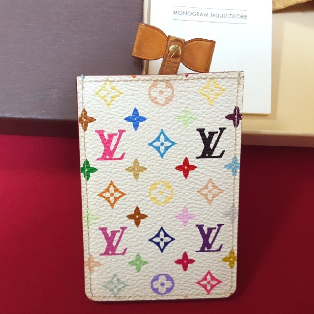 LOUIS VUITTON(ルイヴィトン)のかよっぺ様専用♥ルイヴィトン♥マルチカラーミラー♥ レディースのファッション小物(名刺入れ/定期入れ)の商品写真