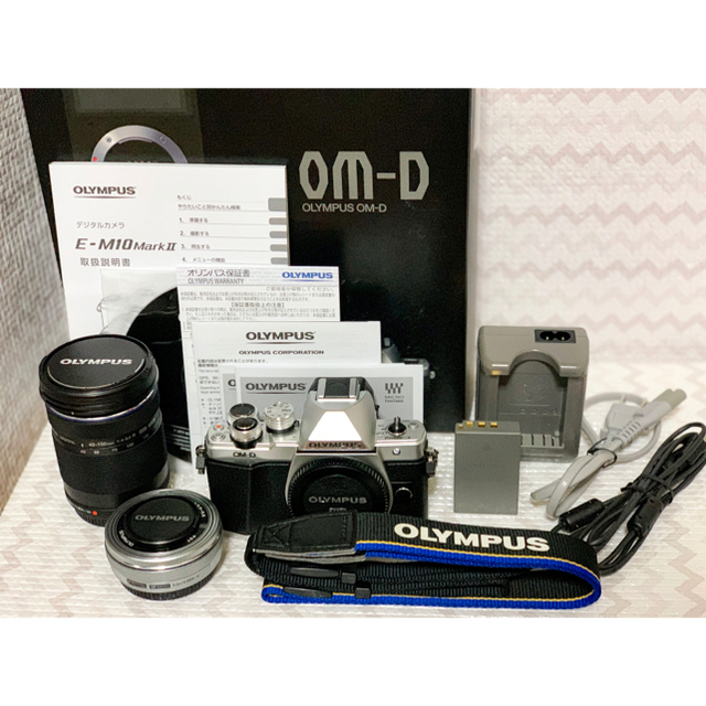 OLYMPUS(オリンパス)の【⚠️早い者勝ち！】OM-D E-M10 Mark II スペシャルセット スマホ/家電/カメラのカメラ(ミラーレス一眼)の商品写真