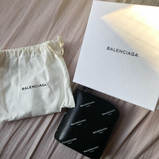 バレンシアガ(Balenciaga)のbalenciaga バレンシアガ　二つ折り財布(折り財布)