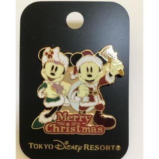 ディズニー(Disney)の【SALE 】Tokyo Disney RESORTクリスマス ミッキー&ミニー(バッジ/ピンバッジ)