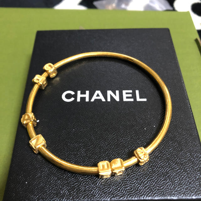 CHANEL(シャネル)のシャネル　ブレスレット レディースのアクセサリー(ブレスレット/バングル)の商品写真