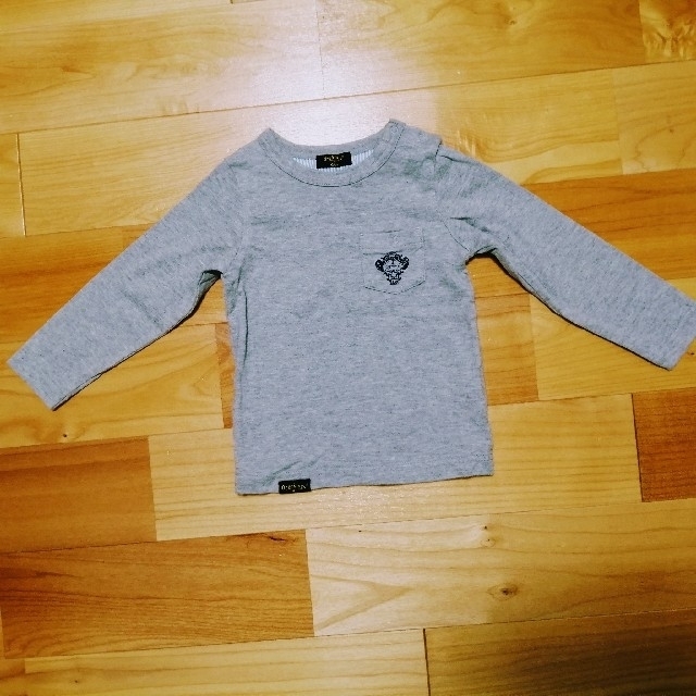 Orobianco(オロビアンコ)のorobianco　baby　90 長袖グレーシャツ キッズ/ベビー/マタニティのキッズ服男の子用(90cm~)(Tシャツ/カットソー)の商品写真