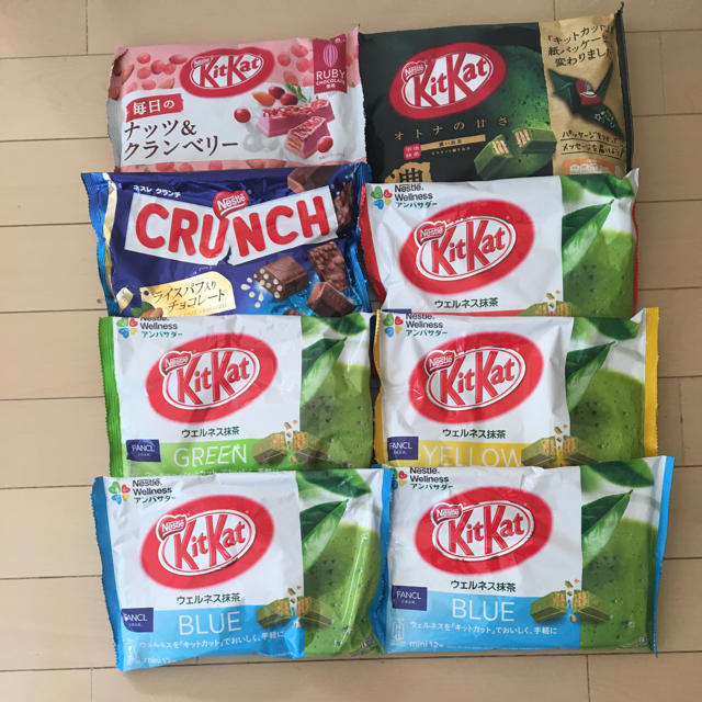 Nestle(ネスレ)のキットカット詰め合わせ8袋 食品/飲料/酒の食品(菓子/デザート)の商品写真