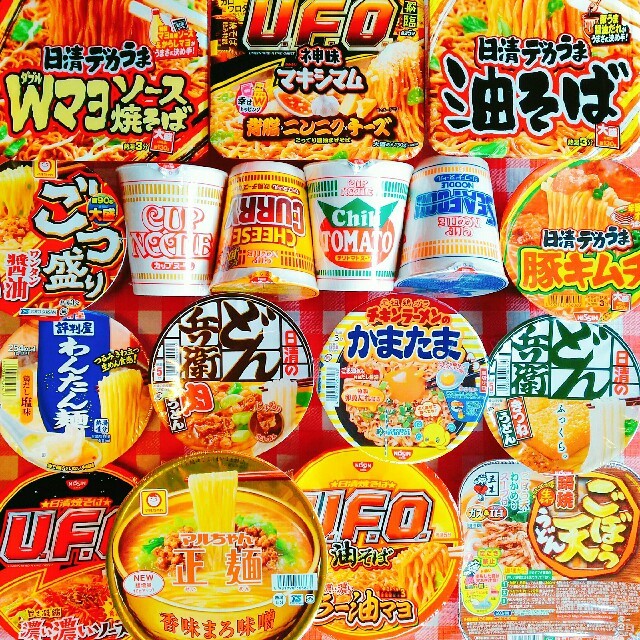 日清食品(ニッシンショクヒン)のB-2　食品詰め合わせ❤美味しいカップラーメン、集めました。インスタントラーメン 食品/飲料/酒の加工食品(インスタント食品)の商品写真