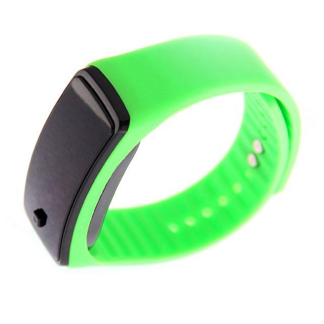 グリーン超軽量 シリコンバンド デジタルウォッチ LED表示腕時計　男女兼用の通販